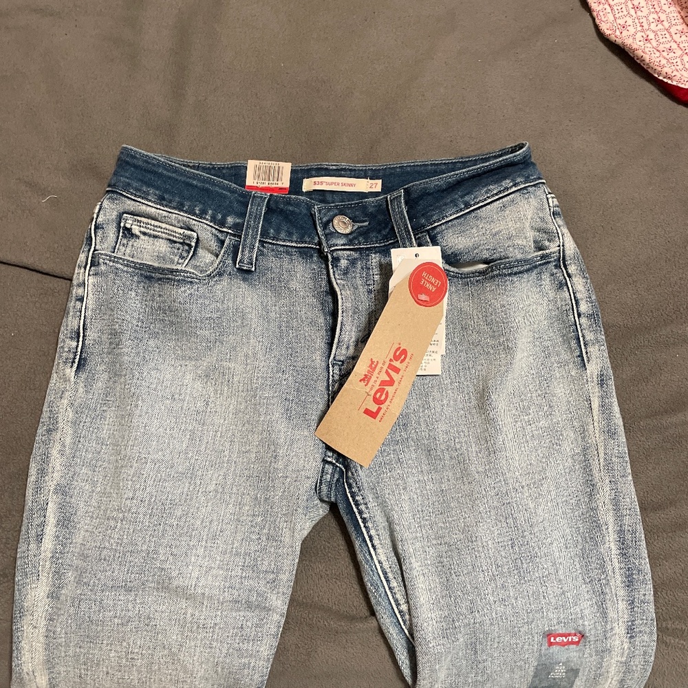 Levi - super skinny